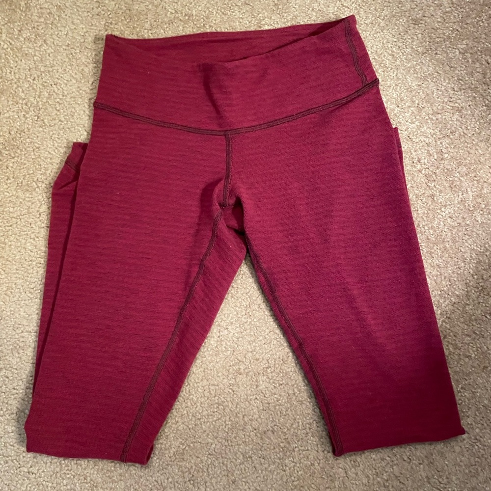 Lululemon leggings size 6